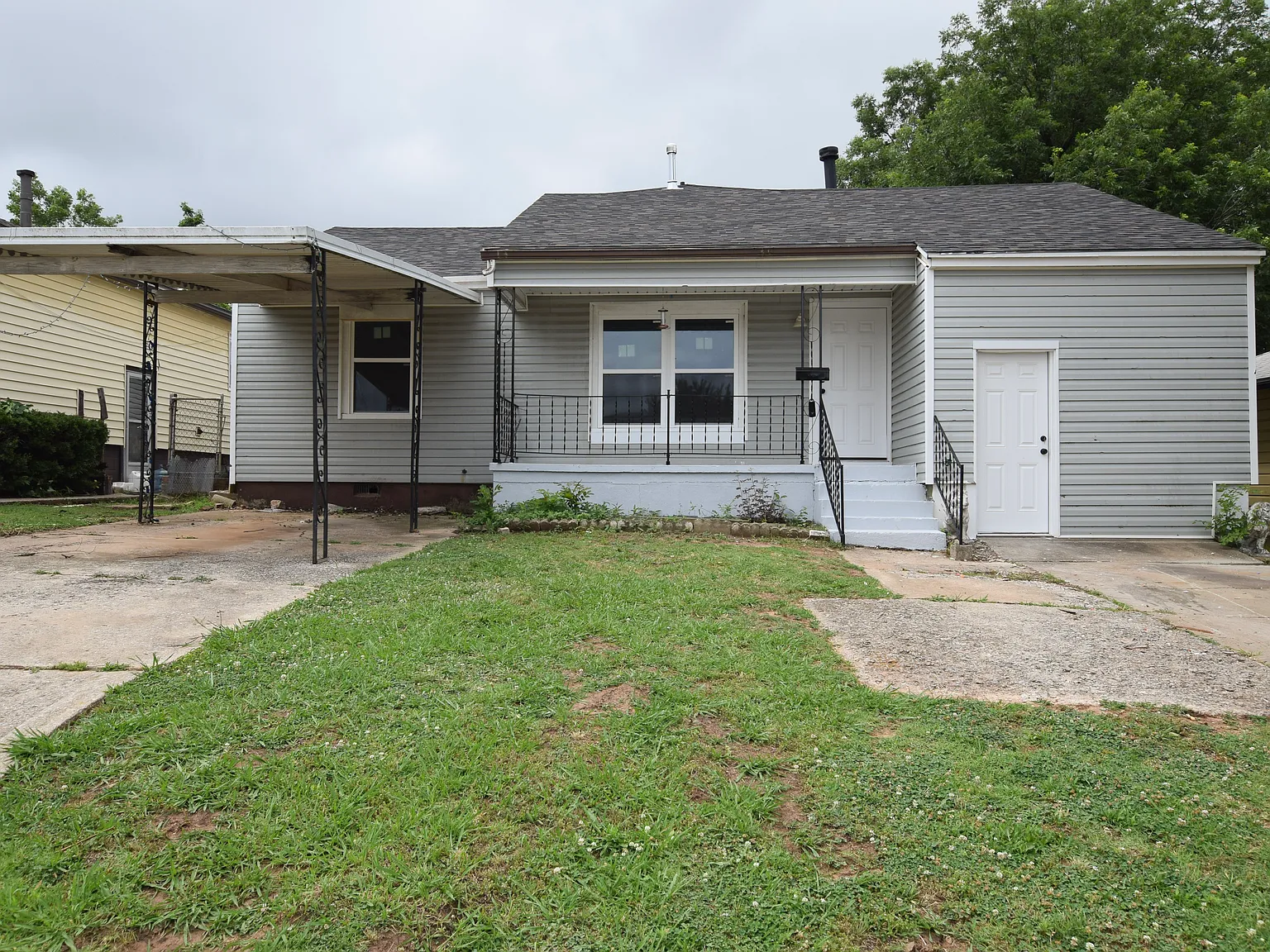 4 bed, 1750 sqft, $1,500 — Photo 2