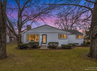 1075 Carlton Dr, Milan, MI 48160