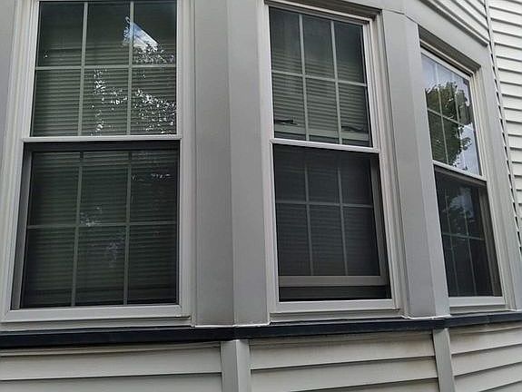 New Vinyl windows throughout