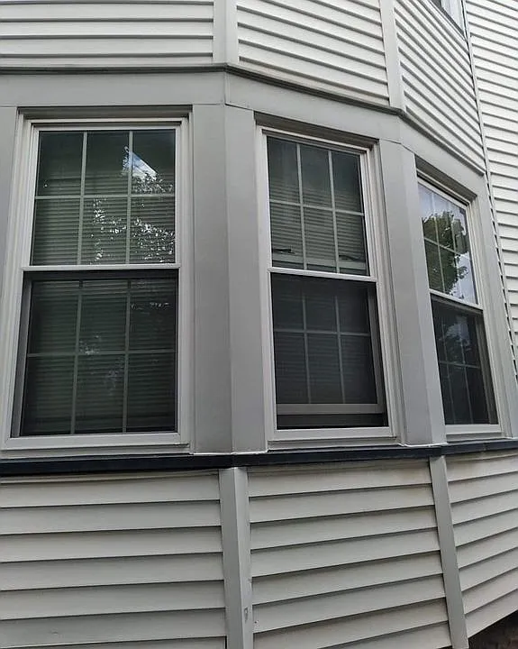 New Vinyl windows throughout