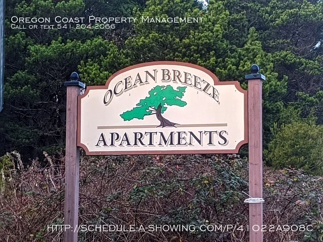3415 NW Highway 101 #5