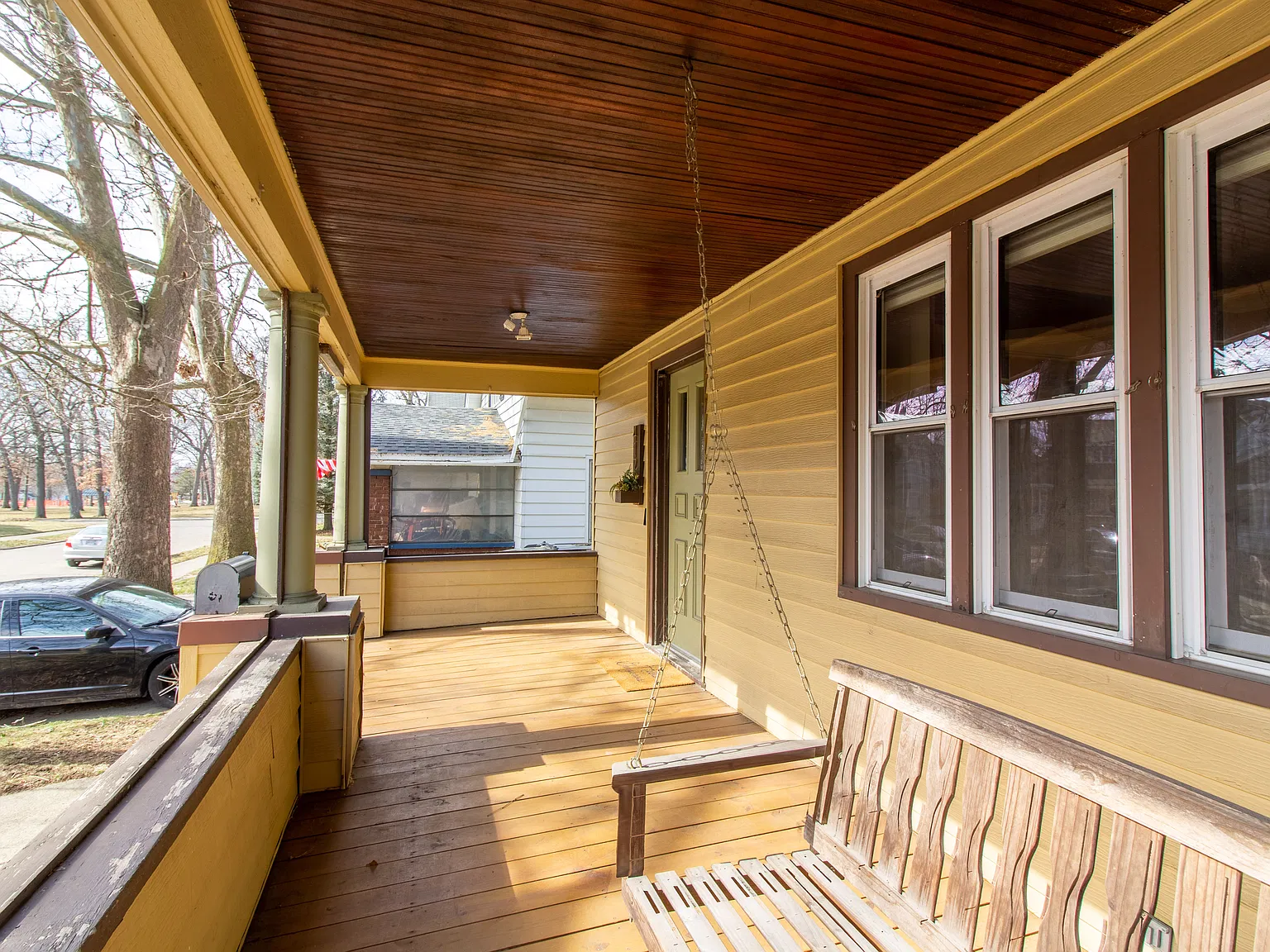 4 bed, 1.5 bath, 1496 sqft, $2,350 — Photo 4