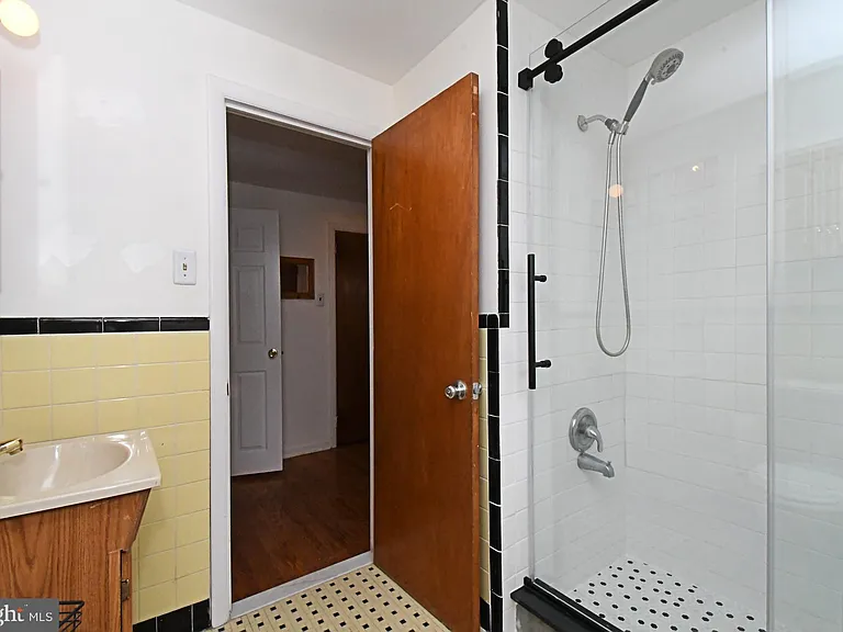 559 General Muhlenberg Rd — Photo 18