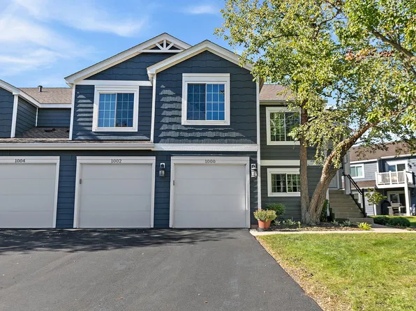 1002 Boston Cir #1002, Schaumburg, IL 60193