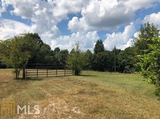 922 Hoods Mill Rd, Commerce, GA 30529