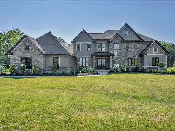 12722 N Boone Rd, Columbia Station, OH 44028