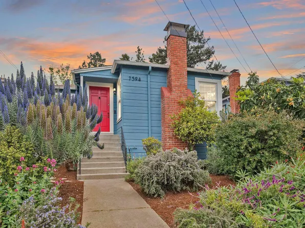 7594 Circle Hill Dr, Oakland, CA 94605