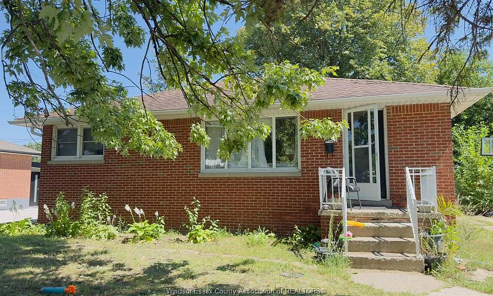 3580 McKay Ave