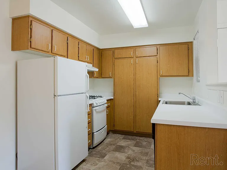 Victoria Woods (55+ Community) — Photo 22