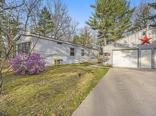 6085 Morning Star Ln, Twin Lake, MI 49457