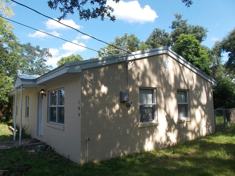 2nd image of 189 Roosevelt St