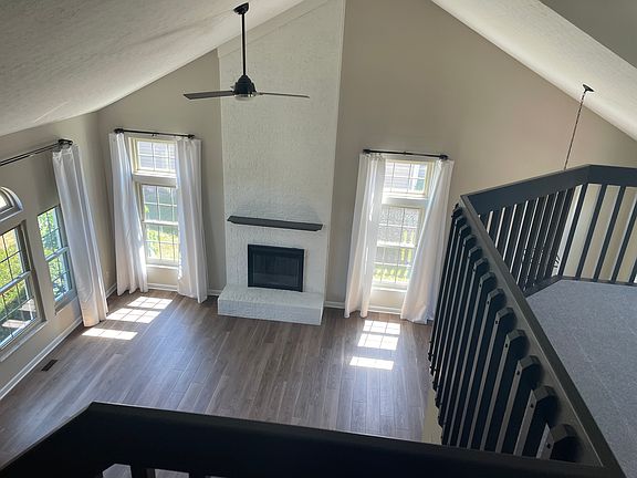 2nd image of 3009 Stouenburgh Dr