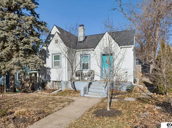 612 Avenue C, Plattsmouth, NE 68048