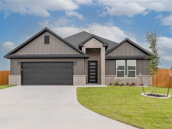 2916 Bombay Ct, Bryan, TX 77808