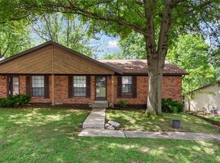 4 Telluride Dr, Saint Peters, MO 63376