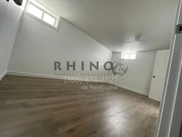 2583 S 700 E — Photo 12