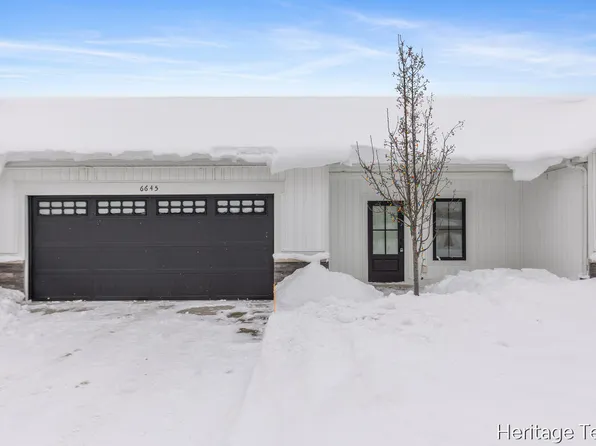 6645 Croft Ln #30, Hudsonville, MI 49426