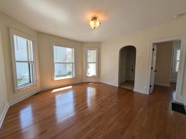 330 Henry Ave SE #1, Grand Rapids, MI 49503