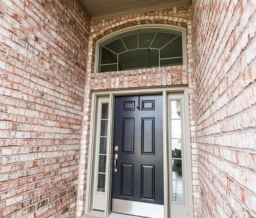3rd image of 14845 Lake Winds Dr