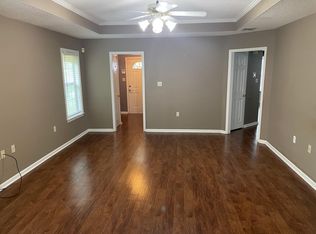 3812 Pondside Cir, Valdosta, GA 31605
