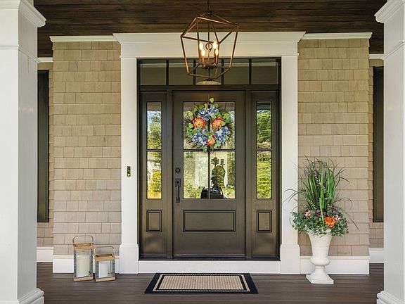 3rd image of 9 Wedge Way