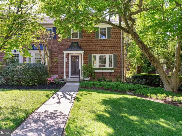 19 Dunkirk Rd, Baltimore, MD 21212