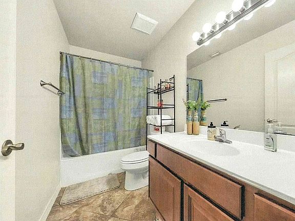 5th image of 5212 Ashville Cir