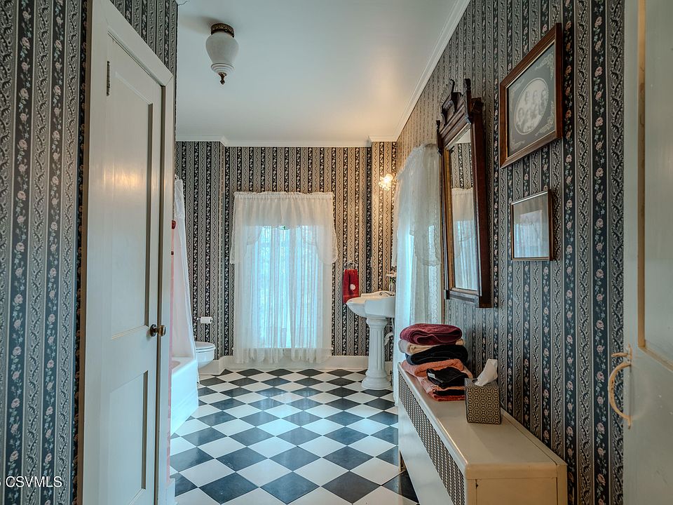 46th image of this home