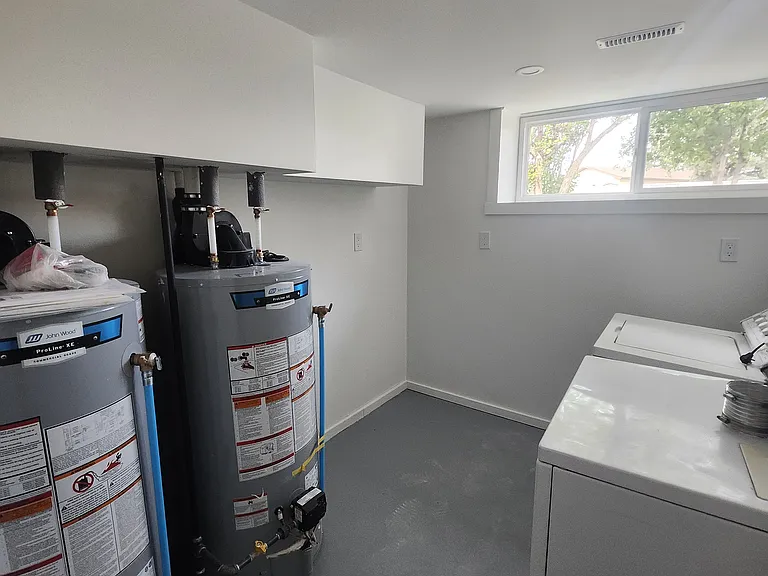 4775 Rundlewood Dr NE — Photo 11