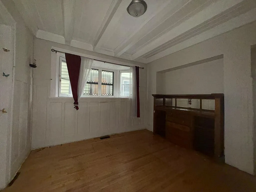 1127 N 26th St — Photo 3
