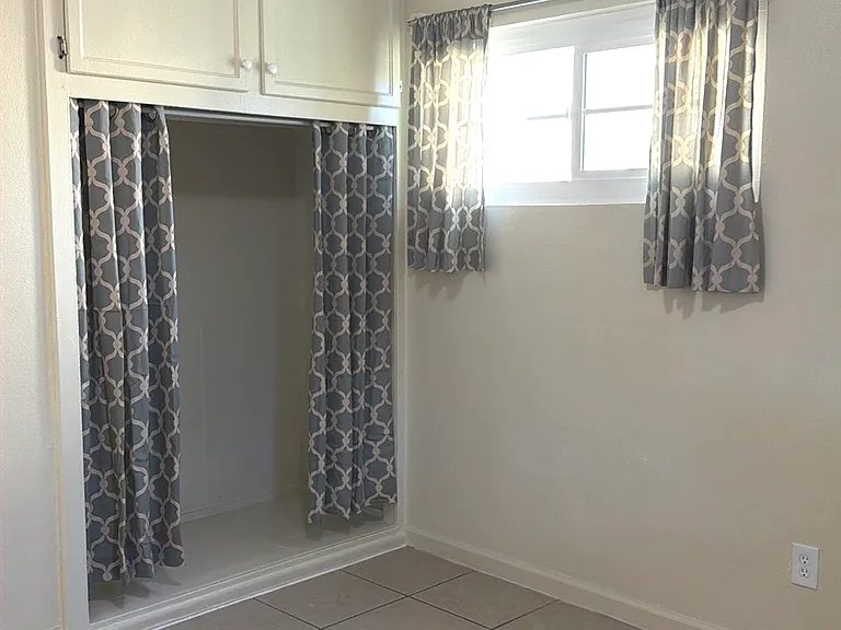 2348 W Valencia Dr #1 — Photo 3