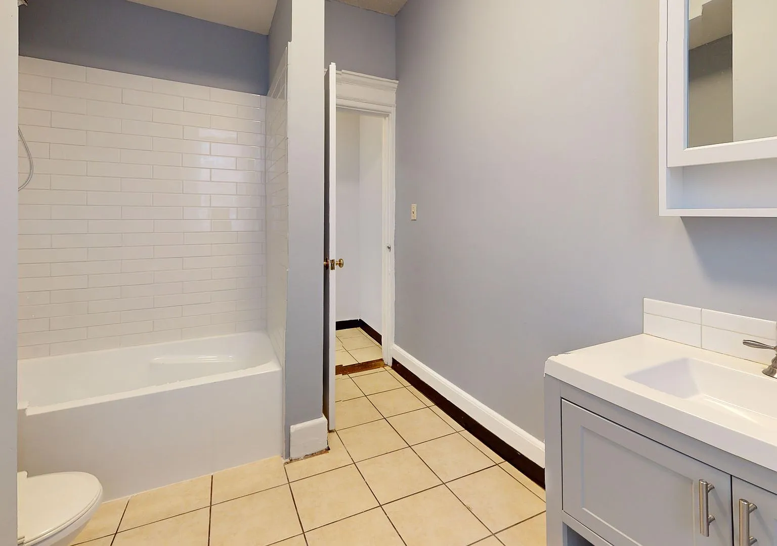 65 Lake Place — Photo 3