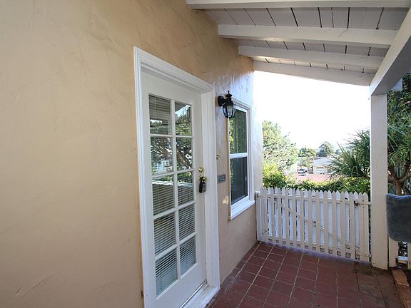4th image of 832 Buena Vista St
