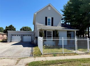 302 Broadway, East Alton, IL 62024