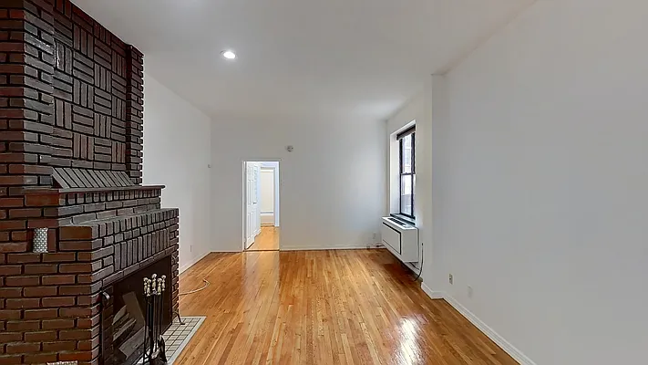 Rented by Charles Coutinho LLC | media 16