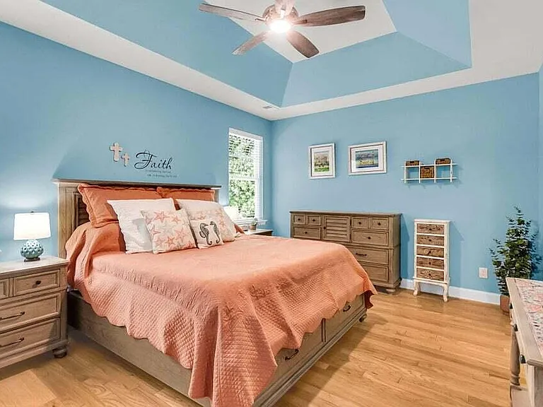 2606 Lohr Dr — Photo 8