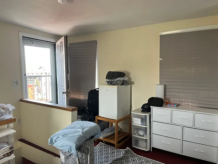 1 Dean Ave #3 — Photo 32