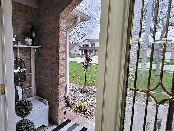 2nd image of 9314 Rachel Dr