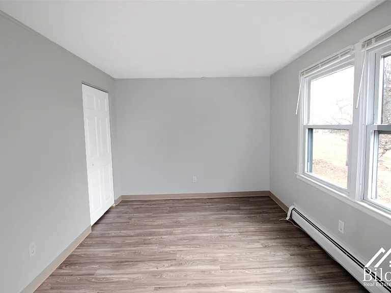 Prospect Street Apartments — Photo 105