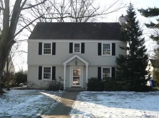 85 Craigmoor Rd, West Hartford, CT 06107