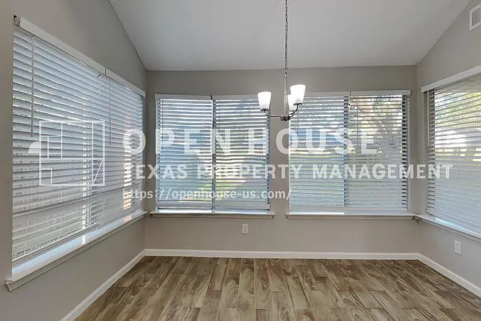 2203 Wheathall Camp Ln — Photo 8