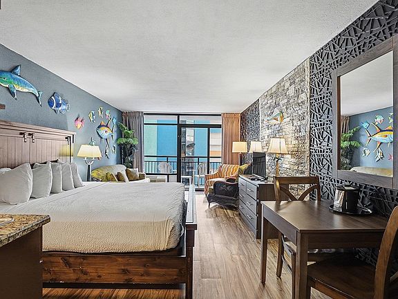 2nd image of 1501 S Ocean Blvd. #720