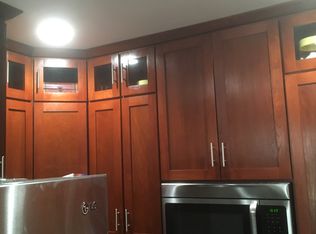 321 W 12th St, Traverse City, MI