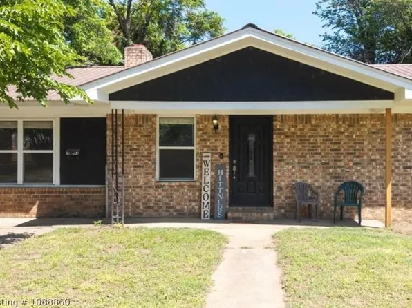 403 E Main St, Paris, AR 72855