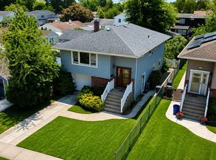 190 Hollywood Avenue, Valley Stream, NY 11581