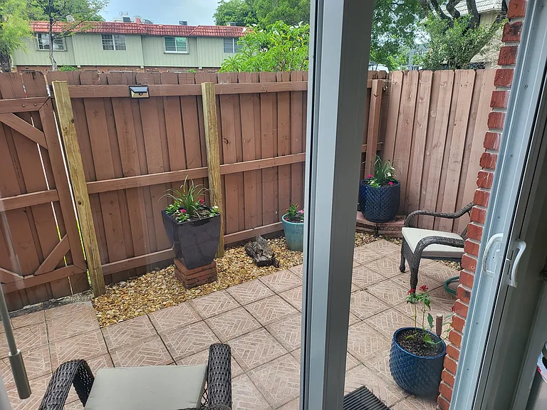 32 NE 20th Ct #4B — Photo 12