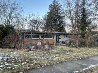 18524 Lyn Ct, Homewood, IL 60430