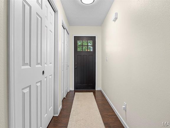 4th image of 145 Jessica Dr