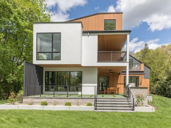 29 Willard Rd, Weston, MA 02493