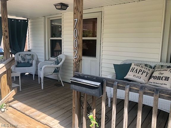 3rd image of 7002 Flowerdale Ave
